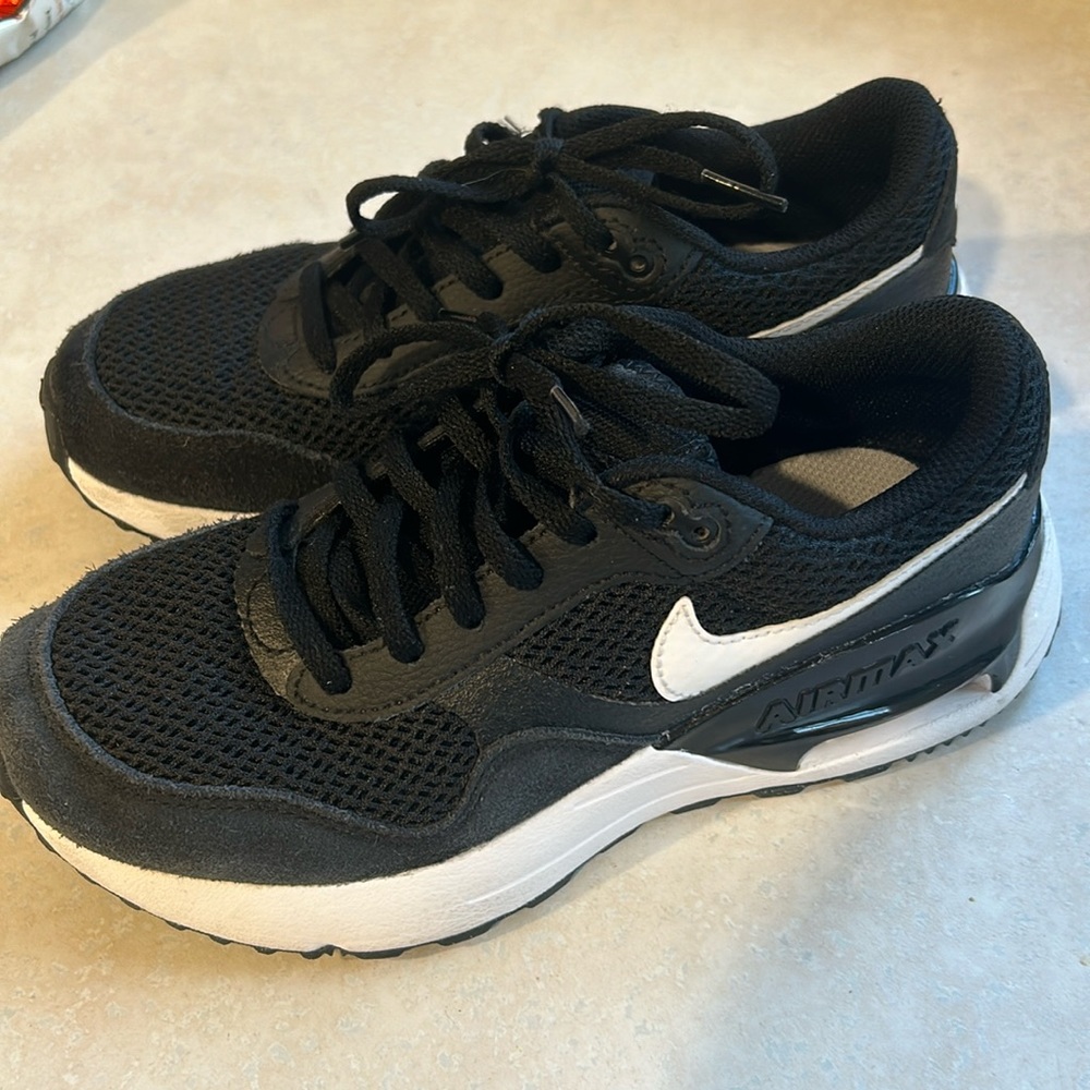 Boys Nike Airmax